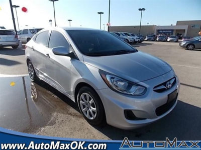 2012 Hyundai Accent  GLS
