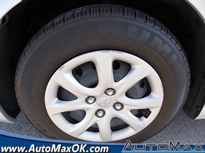 2012 Hyundai Accent  GLS