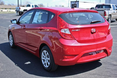 2012 Hyundai Accent