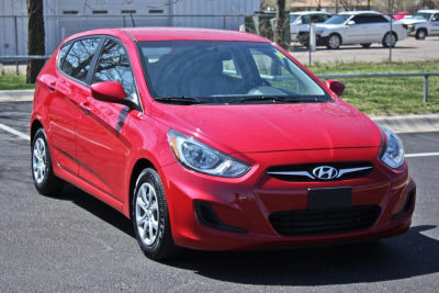 2012 Hyundai Accent