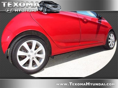 2012 Hyundai Accent SE
