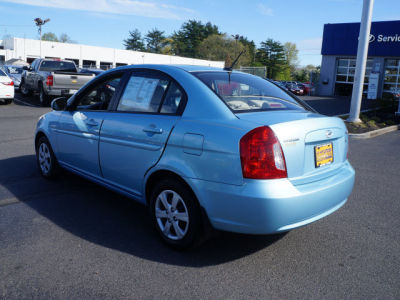 2010 Hyundai Accent  GLS