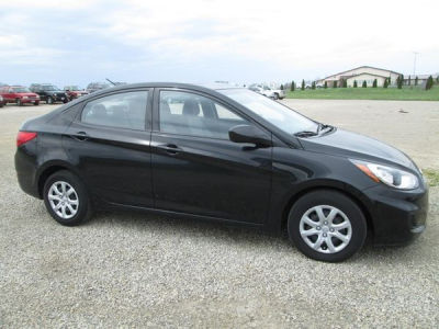 2012 Hyundai Accent  GLS