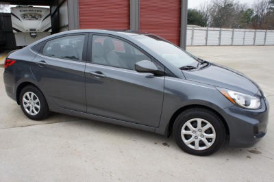 2013 Hyundai Accent  GLS