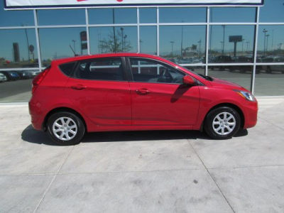 2012 Hyundai Accent  GS