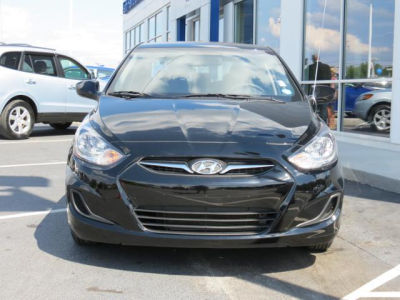 2012 Hyundai Accent  GLS