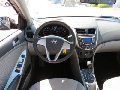 2012 Hyundai Accent  GLS