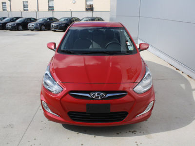 2012 Hyundai Accent  GLS