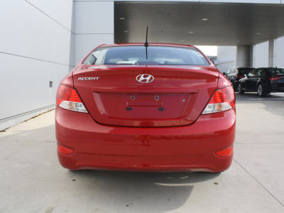 2012 Hyundai Accent  GLS