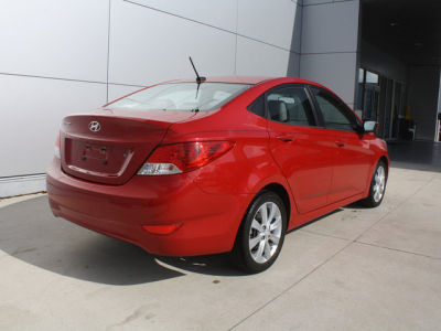 2012 Hyundai Accent  GLS