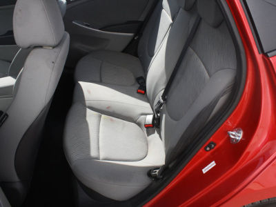 2012 Hyundai Accent  GLS