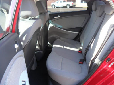 2012 Hyundai Accent  GLS