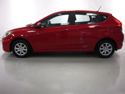 2012 Hyundai Accent