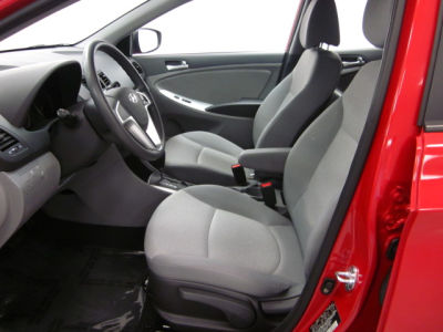 2012 Hyundai Accent