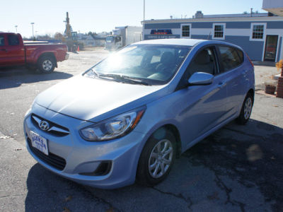 2012 Hyundai Accent  GS