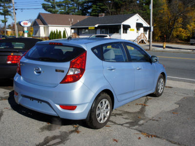 2012 Hyundai Accent  GS