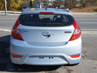 2012 Hyundai Accent  GS