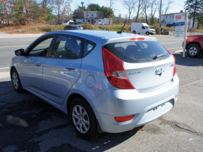 2012 Hyundai Accent  GS