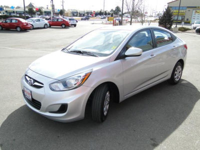 2012 Hyundai Accent  GLS