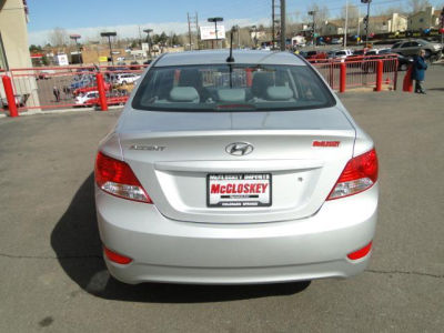 2012 Hyundai Accent  GLS