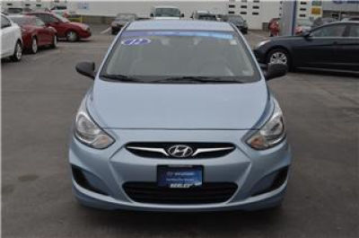 2012 Hyundai Accent  GLS