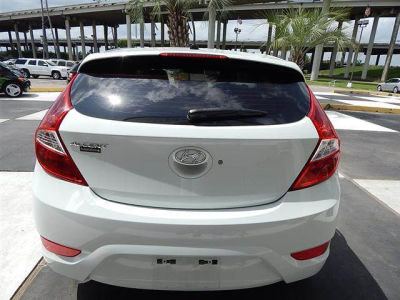 2012 Hyundai Accent  SE