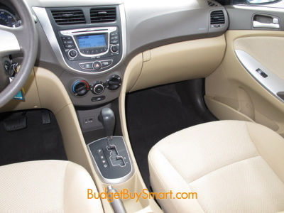 2012 Hyundai Accent GLS