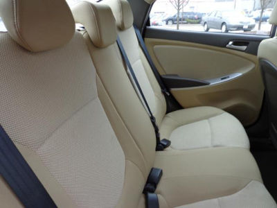 2012 Hyundai Accent  GLS