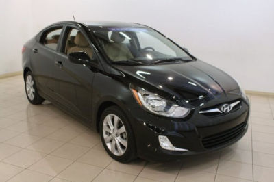 2012 Hyundai Accent  SE