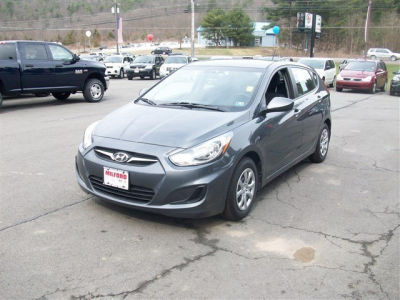 2012 Hyundai Accent  GS