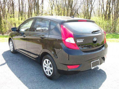 2012 Hyundai Accent  GS