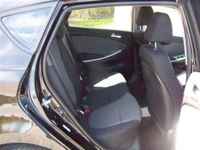 2012 Hyundai Accent  GS