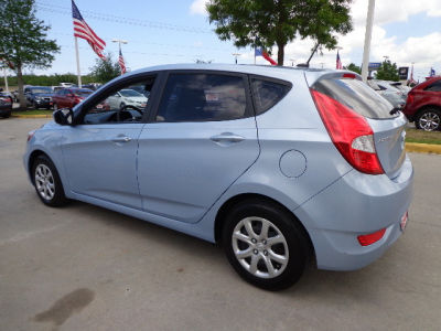 2012 Hyundai Accent  GS