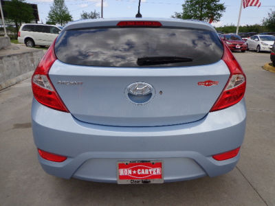 2012 Hyundai Accent  GS