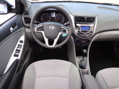 2012 Hyundai Accent  GS