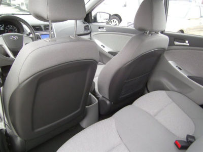 2012 Hyundai Accent  GLS
