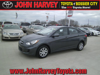 2012 Hyundai Accent  GLS