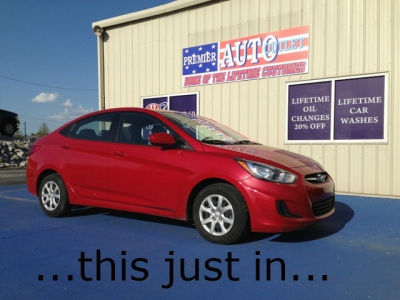 2012 Hyundai Accent  GLS