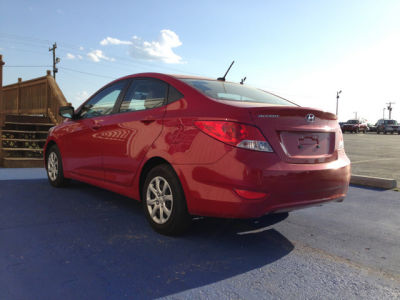 2012 Hyundai Accent  GLS