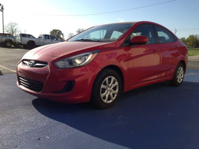 2012 Hyundai Accent  GLS