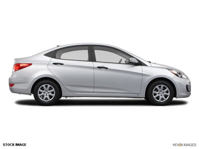 2012 Hyundai Accent  GLS