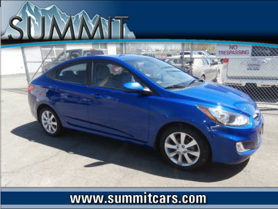 2012 Hyundai Accent  GLS