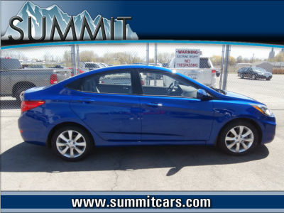 2012 Hyundai Accent  GLS