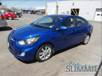 2012 Hyundai Accent  GLS