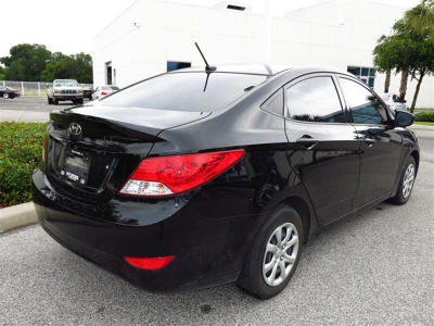 2012 Hyundai Accent  GLS