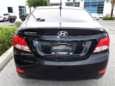2012 Hyundai Accent  GLS