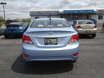 2012 Hyundai Accent  GLS