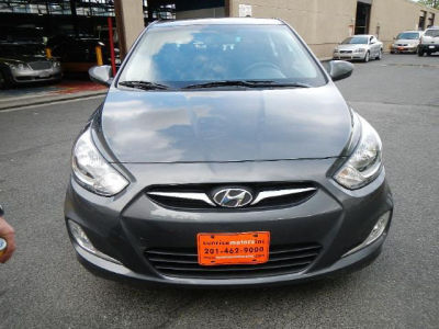 2012 Hyundai Accent