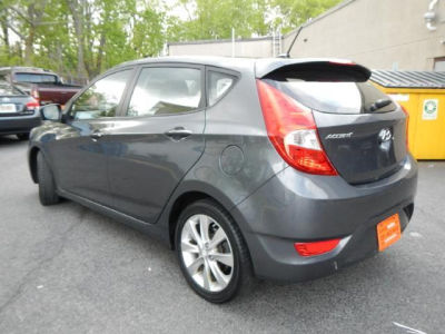 2012 Hyundai Accent