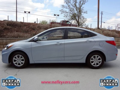 2012 Hyundai Accent  GLS